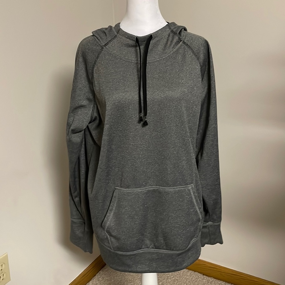 Danskin Now hoodie